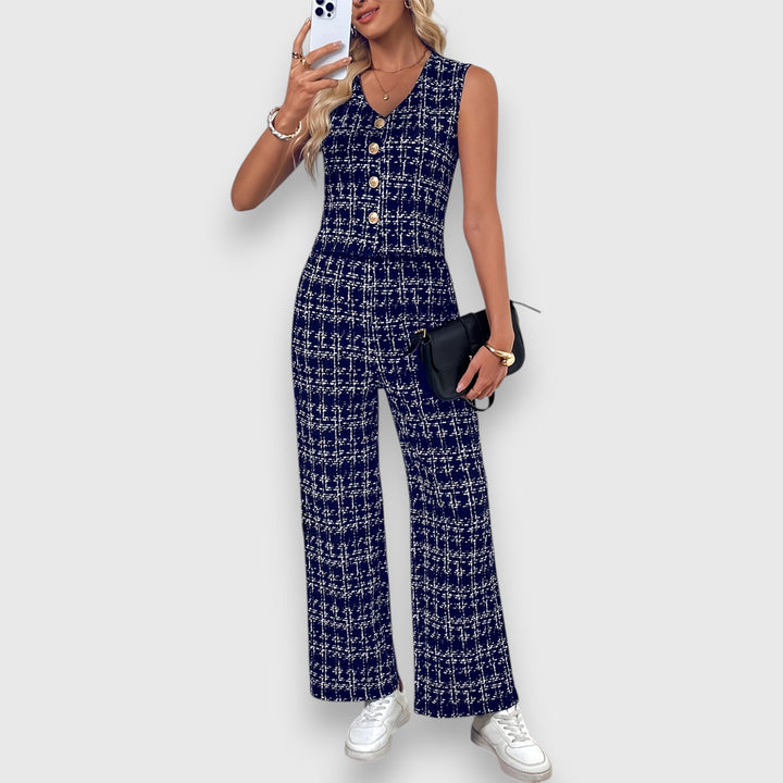 Two-Piece Set with V-Neck and Matching Trousers
