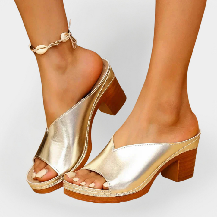 Orthopaedic Sandals with Thick Heel