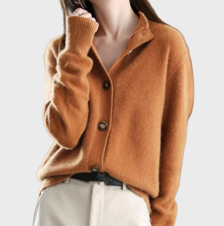 Elegant and Comfortable Knitted Gilet