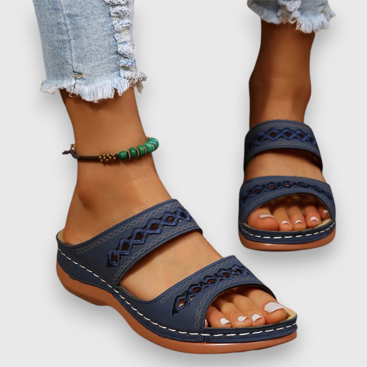 Sandals with Orthopaedic Support