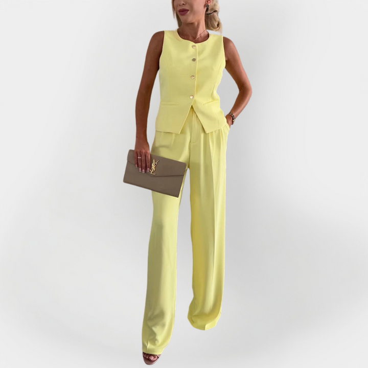 Elegant Trouser Set with Sleeveless Top