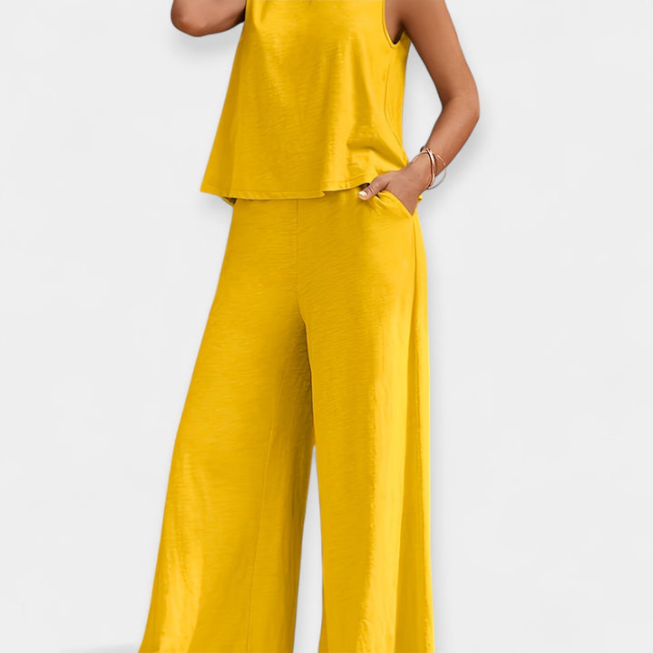 Set of Sleeveless Top and Wide Trousers