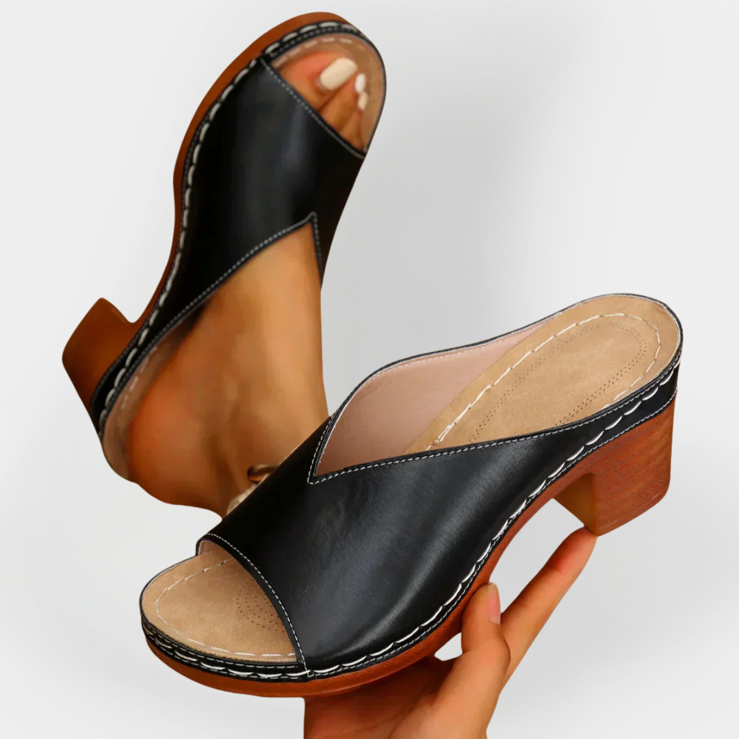 Orthopaedic Sandals with Thick Heel