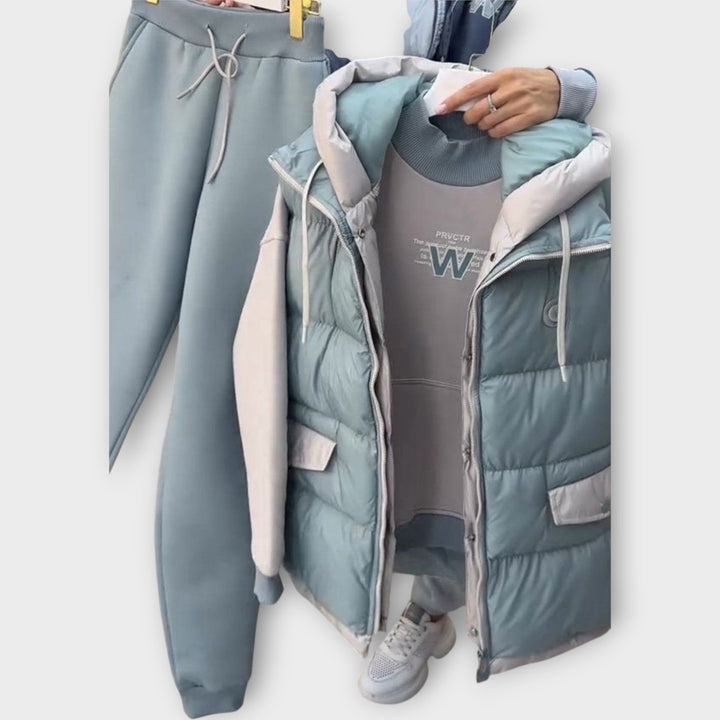 Cozy 3-Piece Winter Set – Turtleneck, Gilet & Trousers