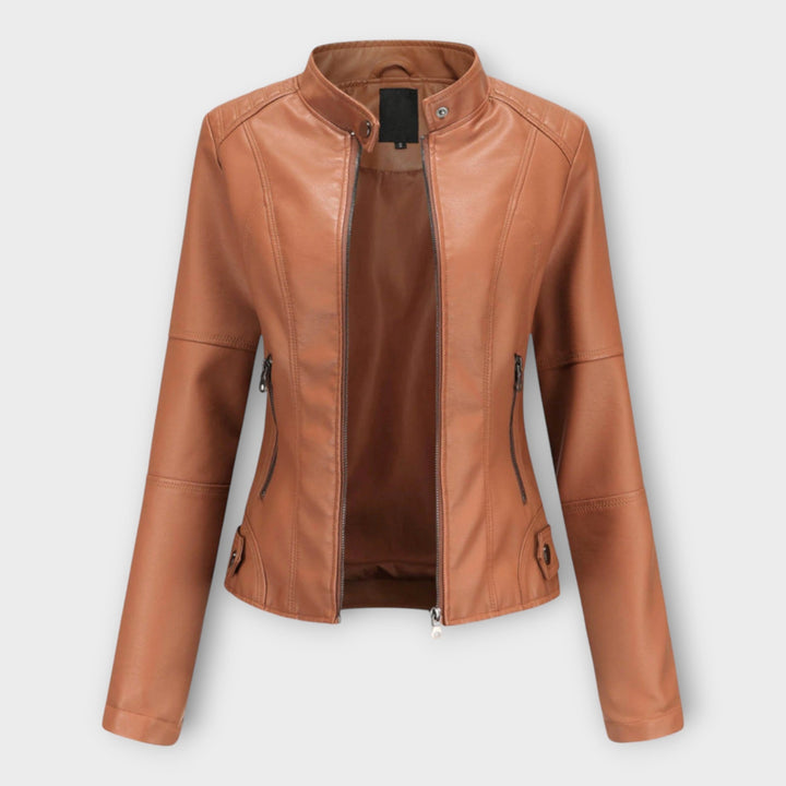 Elegant Leather Jacket with Modern Lines and Timeless Aesthetic