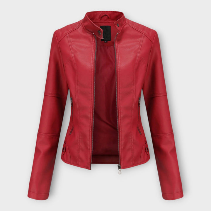 Elegant Leather Jacket with Modern Lines and Timeless Aesthetic