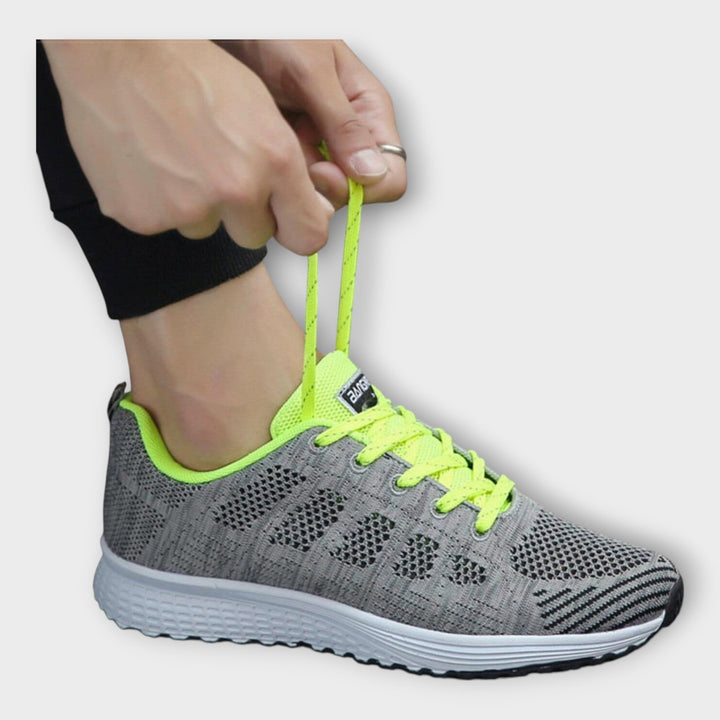Sports Shoes Knitted with Non-Slip Sole