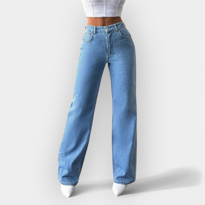 High-Waisted Jeans with a Comfortable Wide Fit