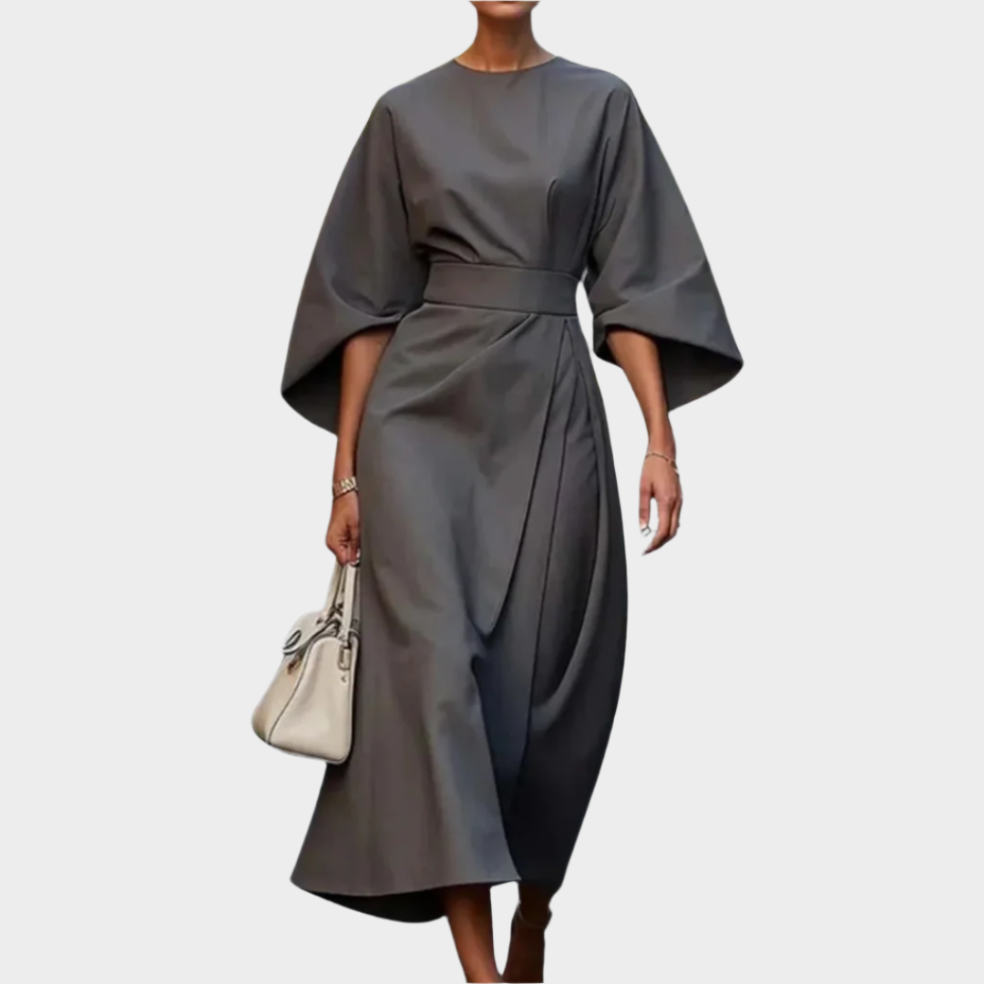 Chic Minimal Dress with Belt and Wide Sleeves