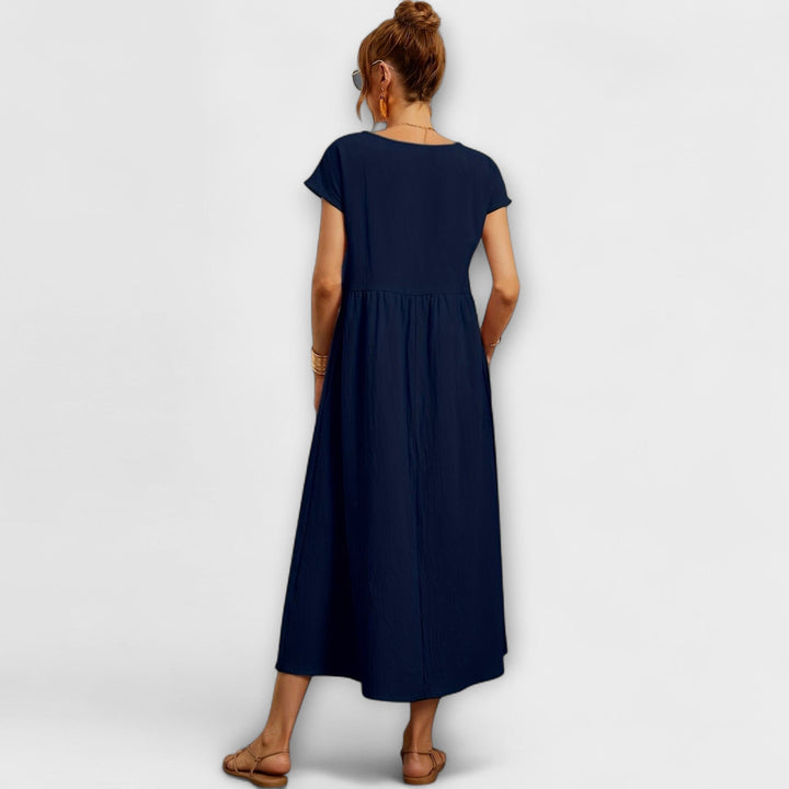 Midi Dress with Simple Line and Side Pockets