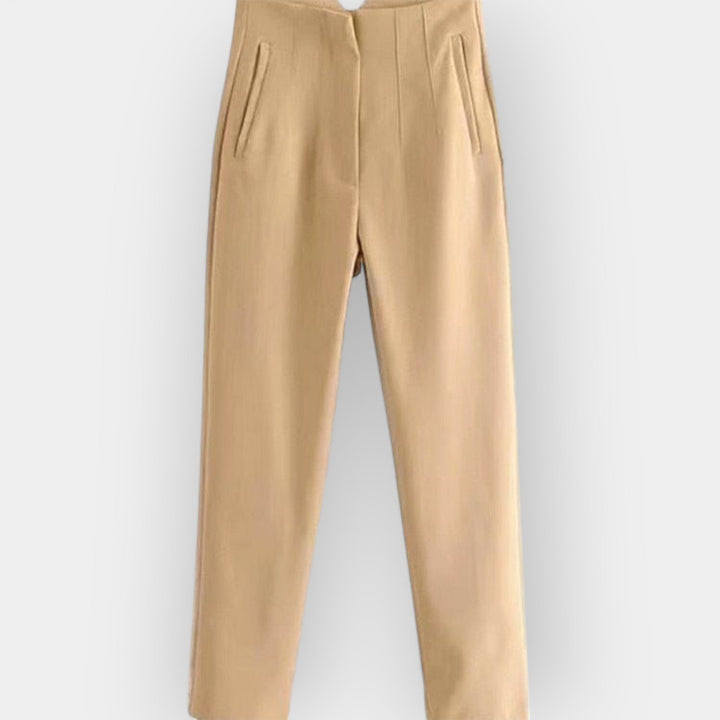 Elegant Trousers for Everyday Use