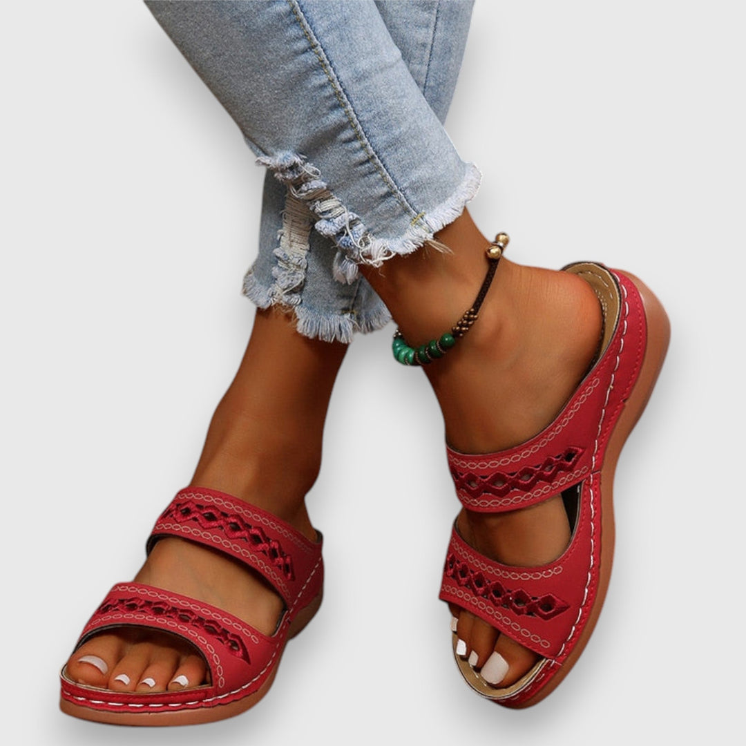 Sandals with Orthopaedic Support