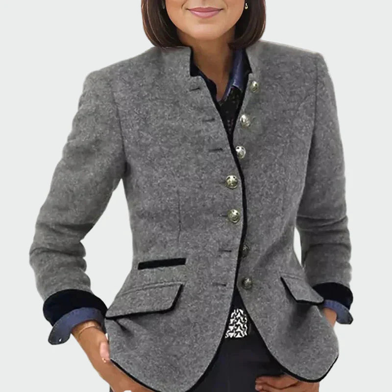 Elegant Short Jacket with Pockets