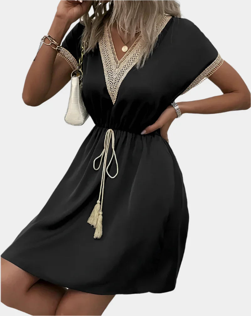 Romantic Boho Dress with Belt and V Neckline