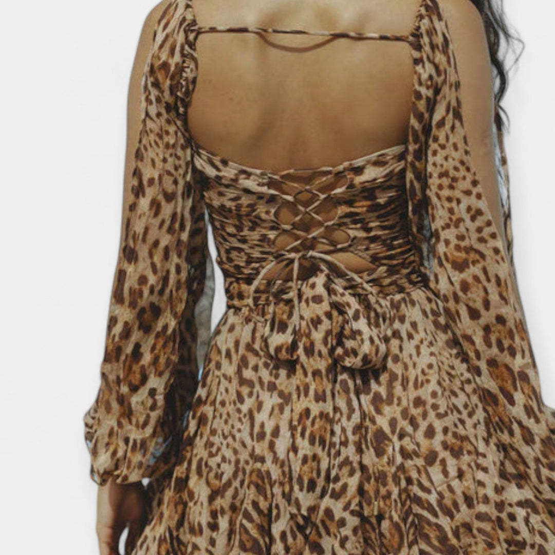 Romantic Short-Sleeved Dress for Every Occasion