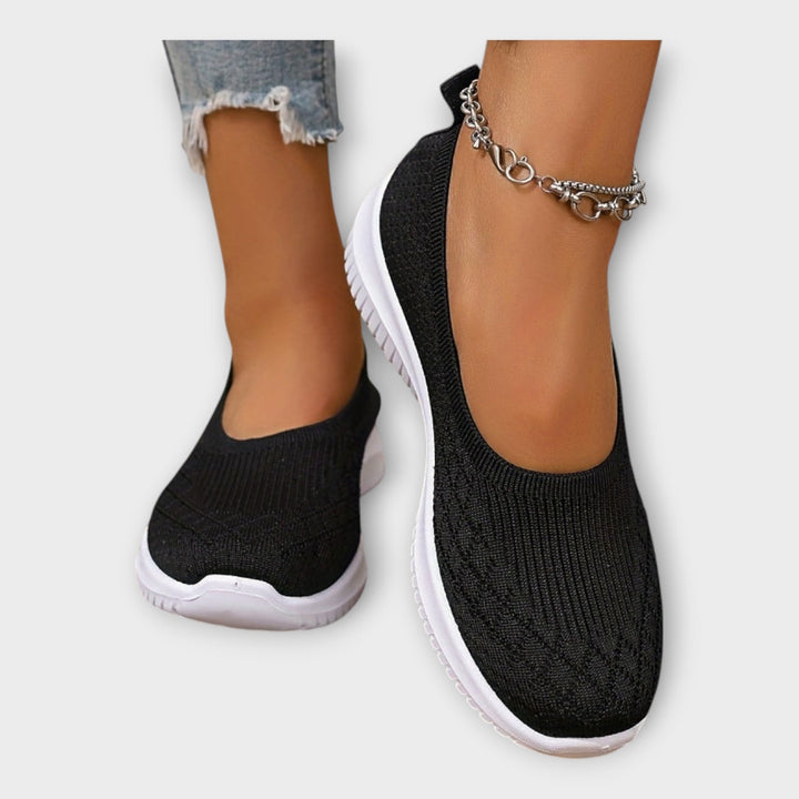 Knitted Ballerinas with Non-Slip Sole