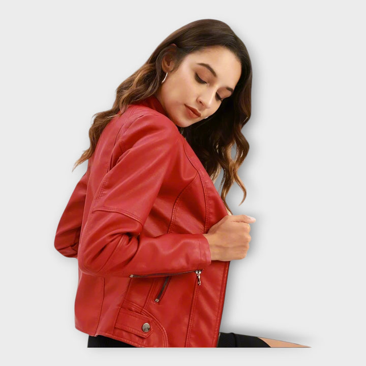 Leather Elegant Blazer with Modern Lines and Timeless Style