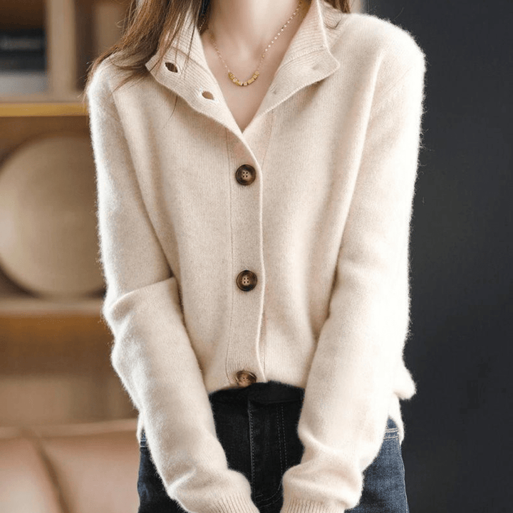 Fedelma | Classic Button-Up Cardigan