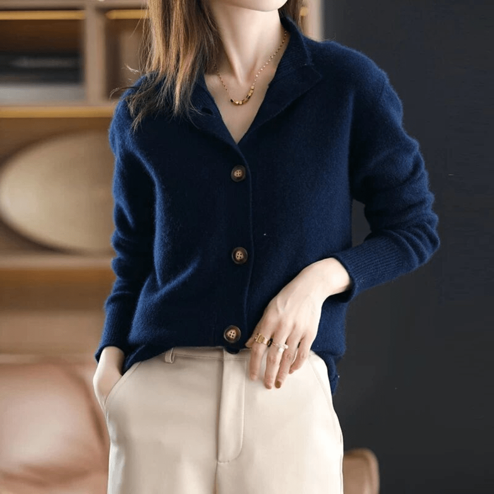 Fedelma | Classic Button-Up Cardigan
